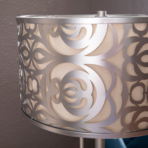 Round table lamp w/ shade Image 2
