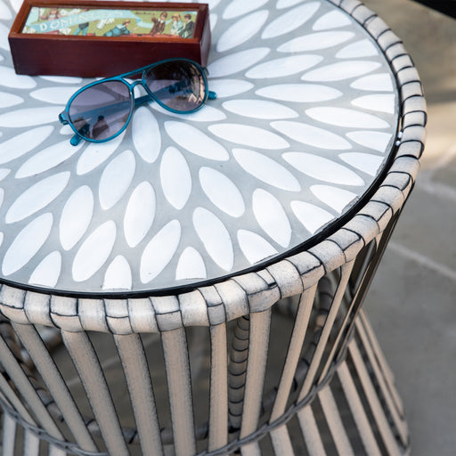 Outdoor accent table w/ mosaic tile top Image 2